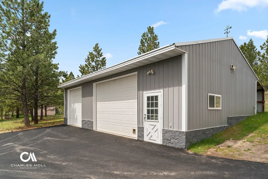 11 Bugle Road Clancy MT 59634
