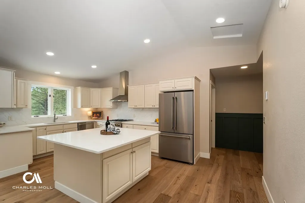 11 Bugle Road Clancy MT 59634