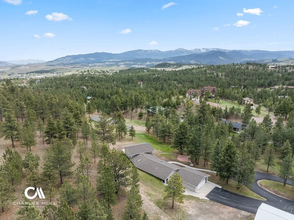 11 Bugle Road Clancy MT 59634