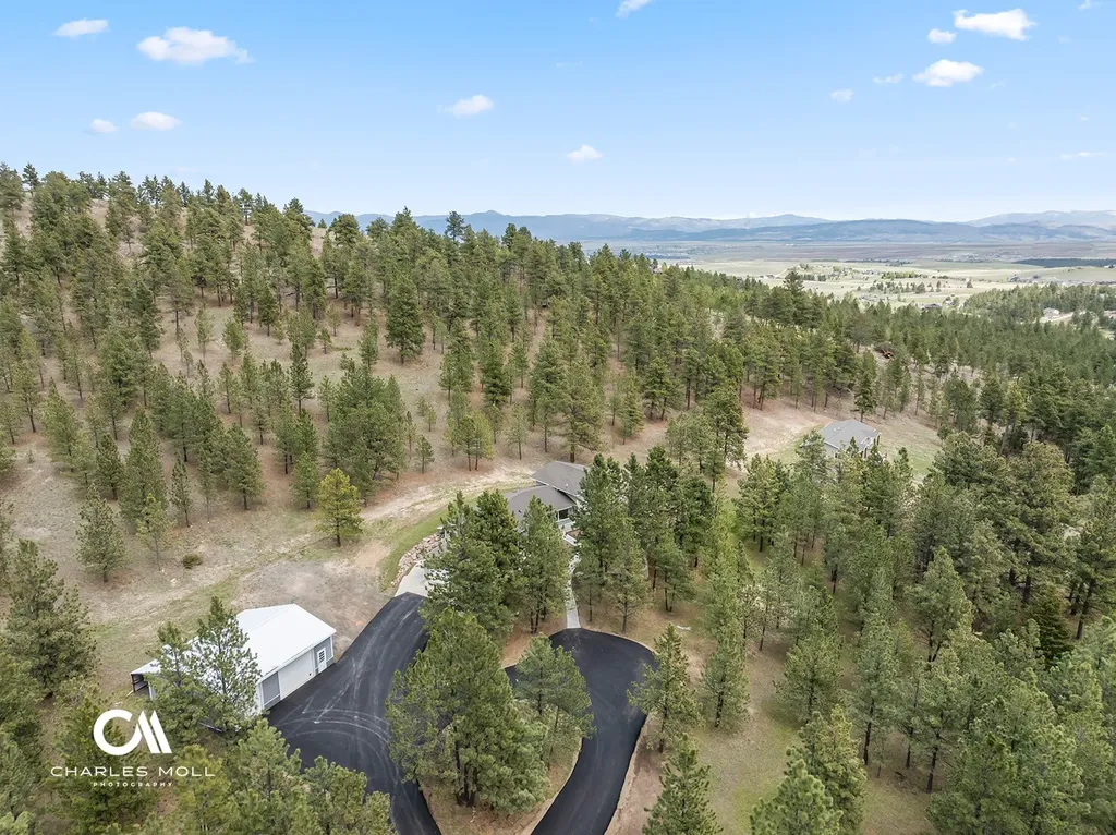 11 Bugle Road Clancy MT 59634