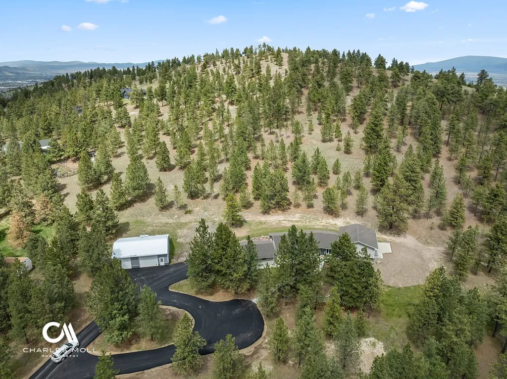 11 Bugle Road Clancy MT 59634