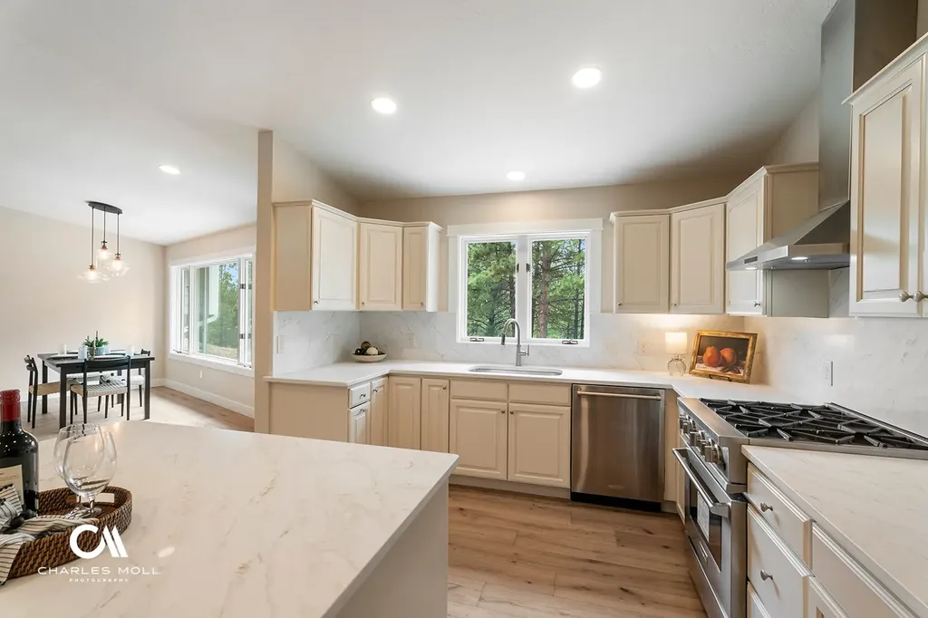 11 Bugle Road Clancy MT 59634