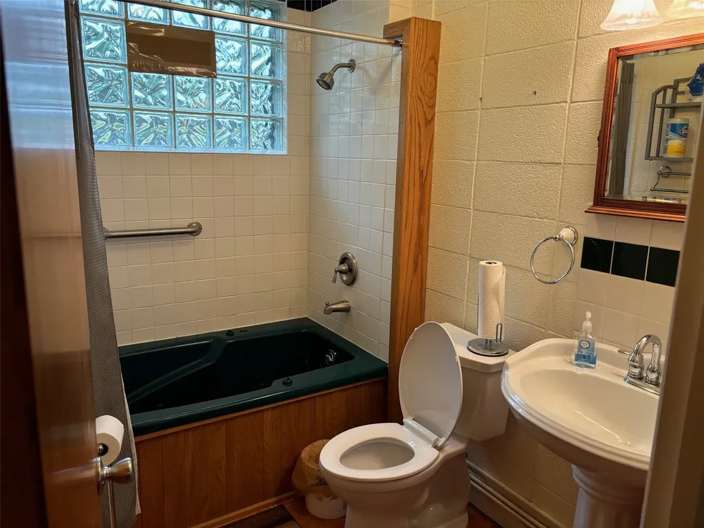 64 1st Avenue Sweet Grass MT 59484