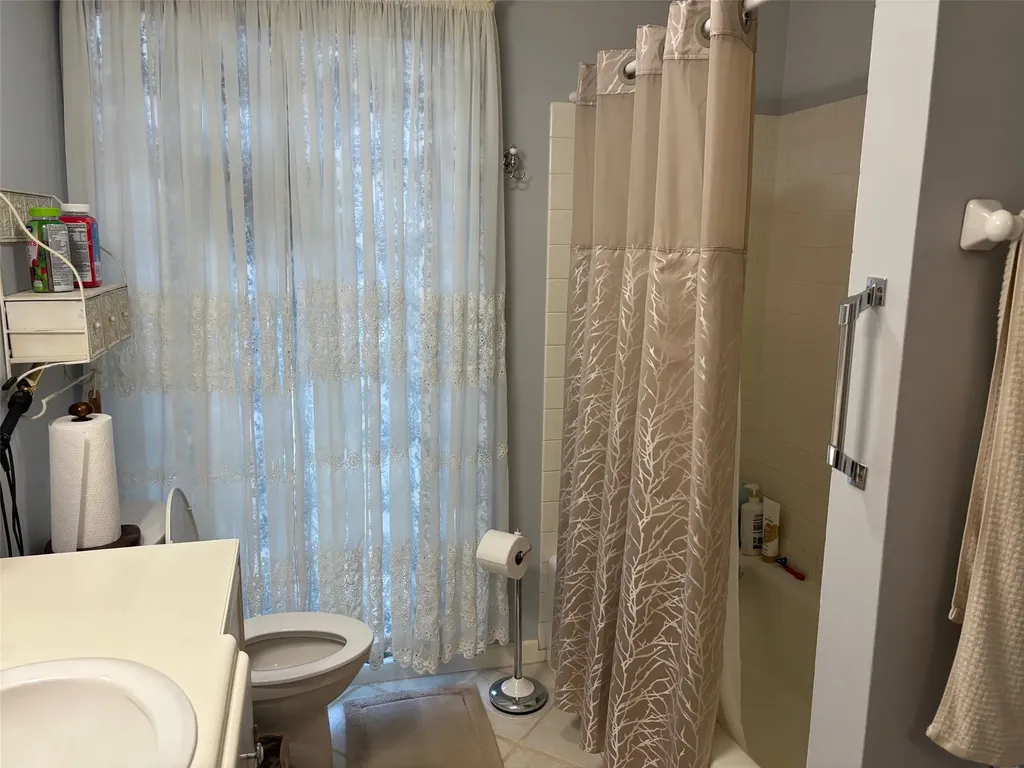 64 1st Avenue Sweet Grass MT 59484