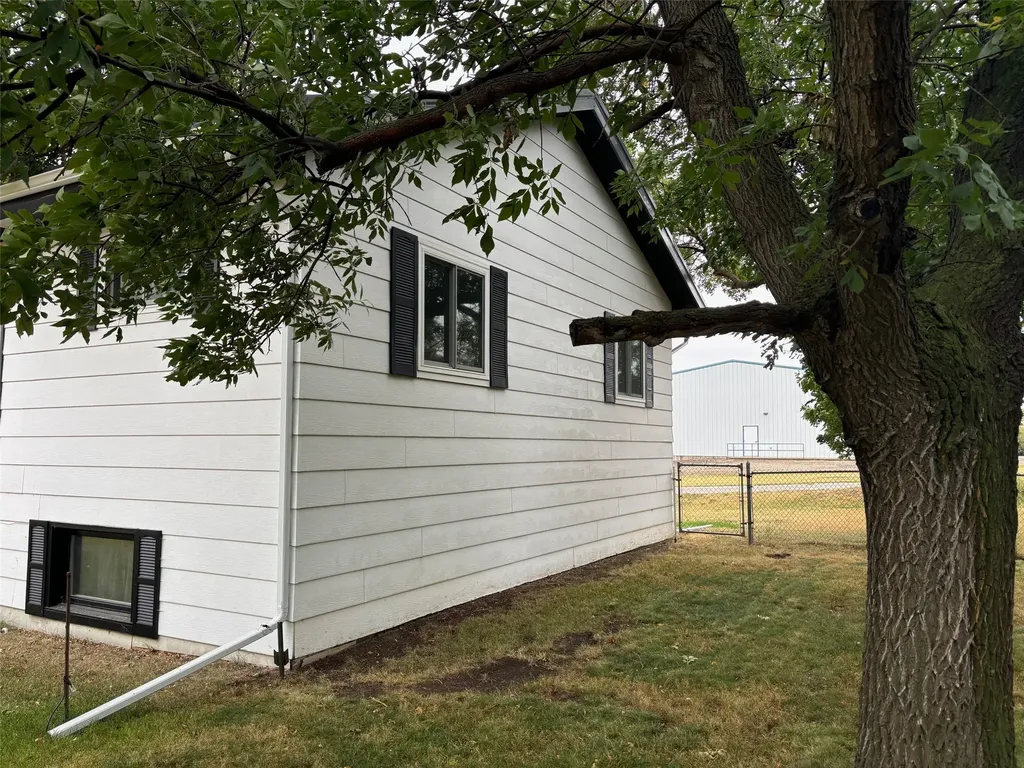 64 1st Avenue Sweet Grass MT 59484