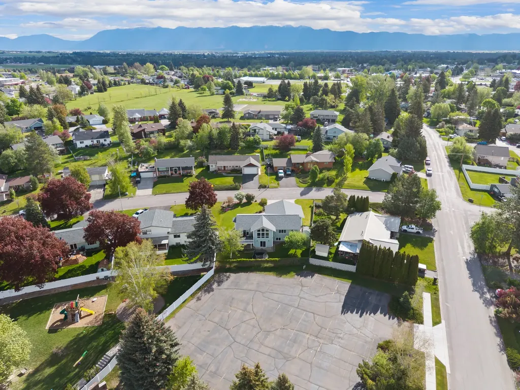 310 Hilltop Avenue Kalispell MT 59901