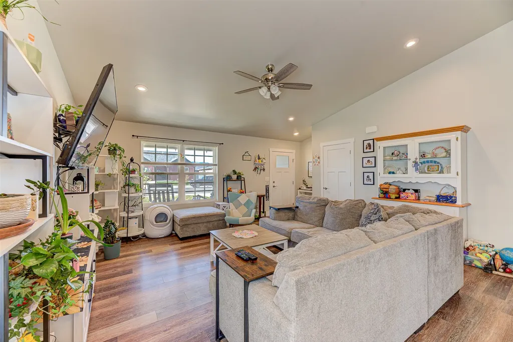 227 Meadow View Loop East Helena MT 59635