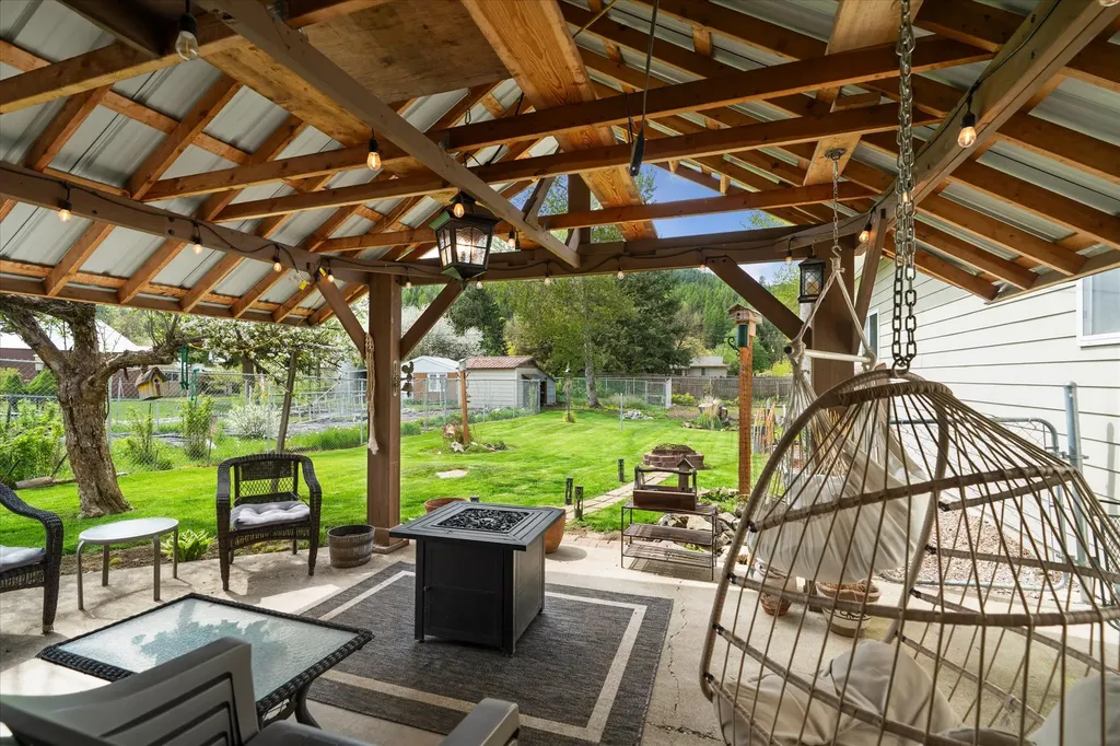 34 Conifer Road Libby MT 59923