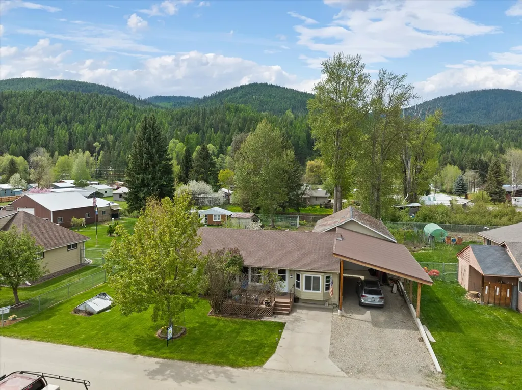 34 Conifer Road Libby MT 59923
