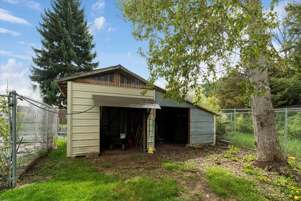 34 Conifer Road Libby MT 59923