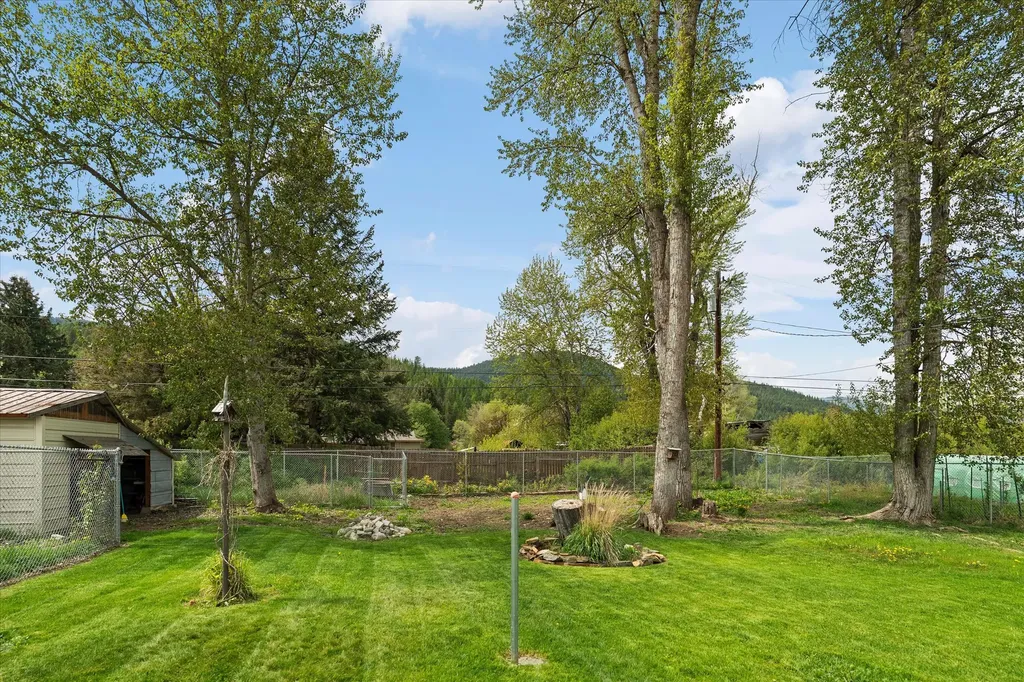 34 Conifer Road Libby MT 59923