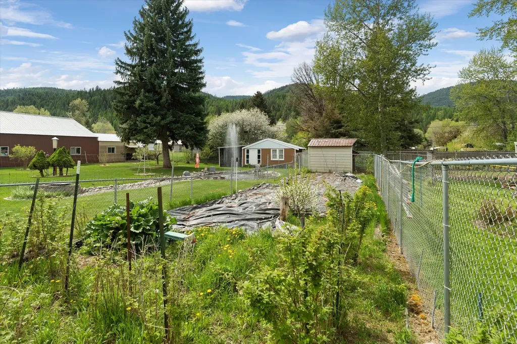 34 Conifer Road Libby MT 59923