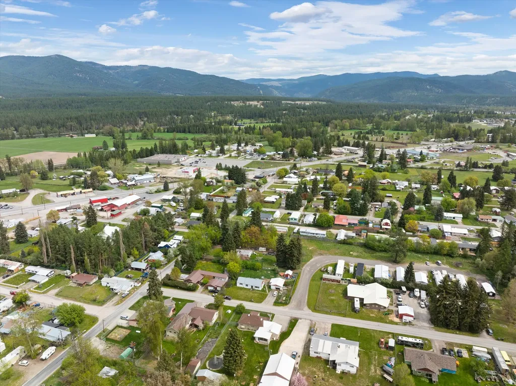 34 Conifer Road Libby MT 59923