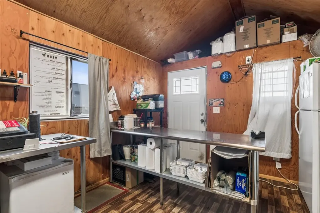 Nhn Arcadia Way Columbia Falls MT 59912