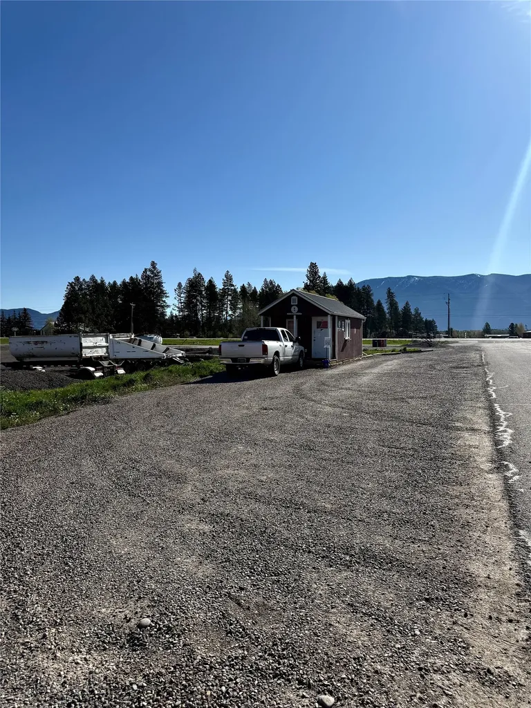 Nhn Arcadia Way Columbia Falls MT 59912