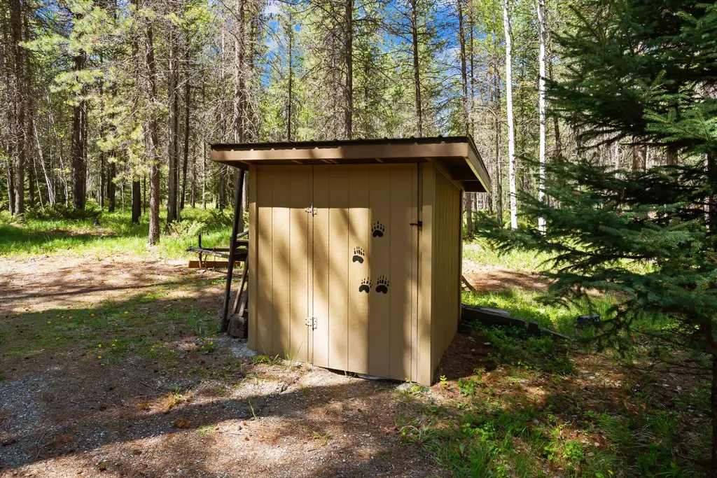 6869 Farm To Market Road Whitefish MT 59937