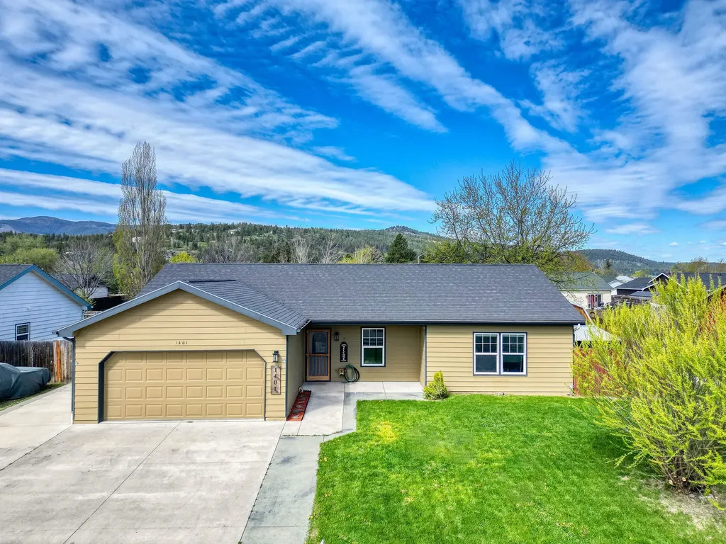 1401 Klondyke Loop Somers MT 59932