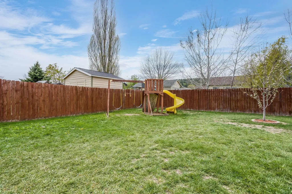 1401 Klondyke Loop Somers MT 59932