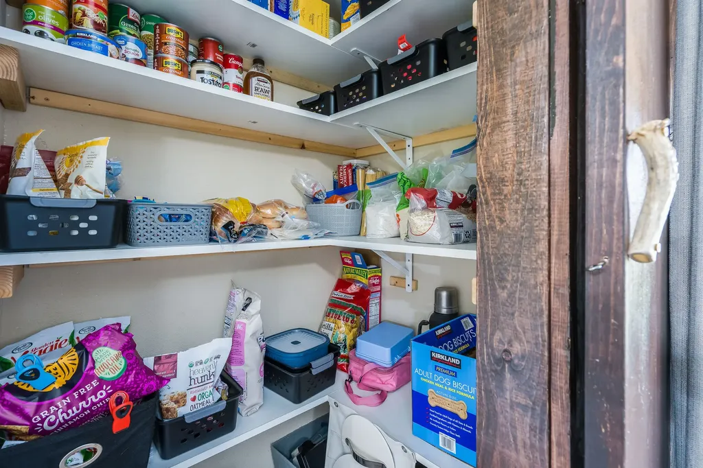 1401 Klondyke Loop Somers MT 59932