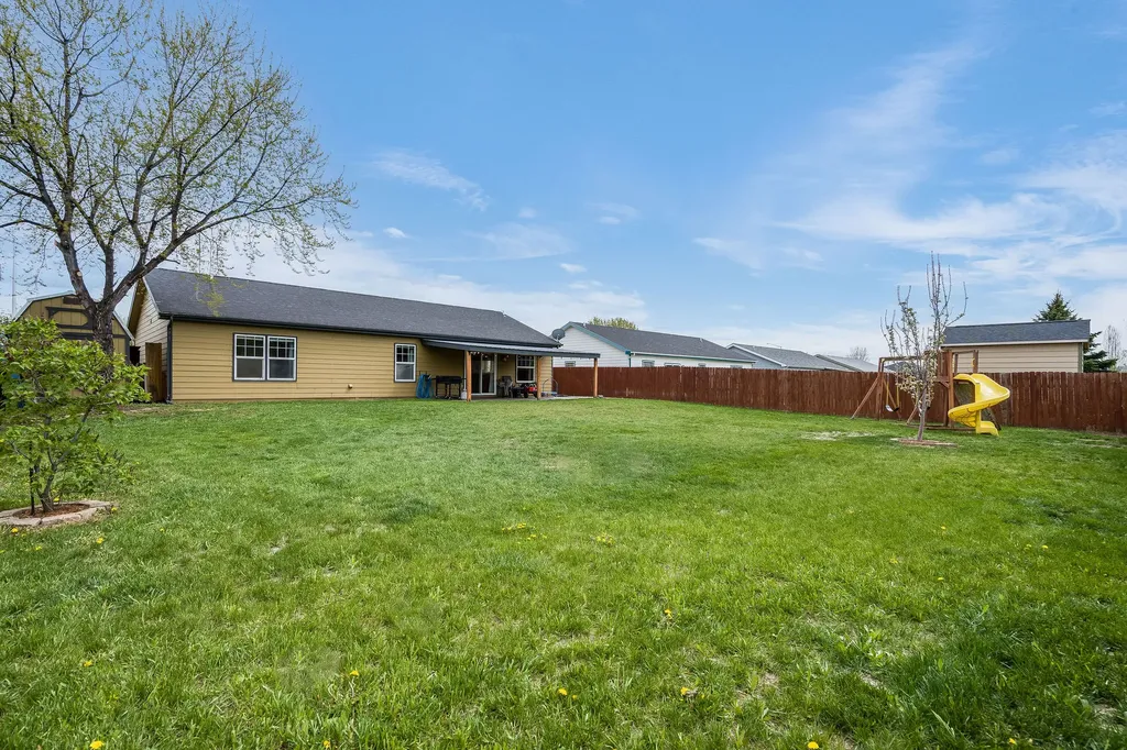 1401 Klondyke Loop Somers MT 59932