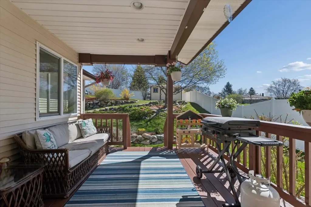 288 Buttercup Loop Kalispell MT 59901
