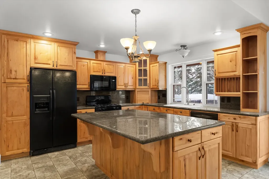 129 Foothill Trail Kalispell MT 59901