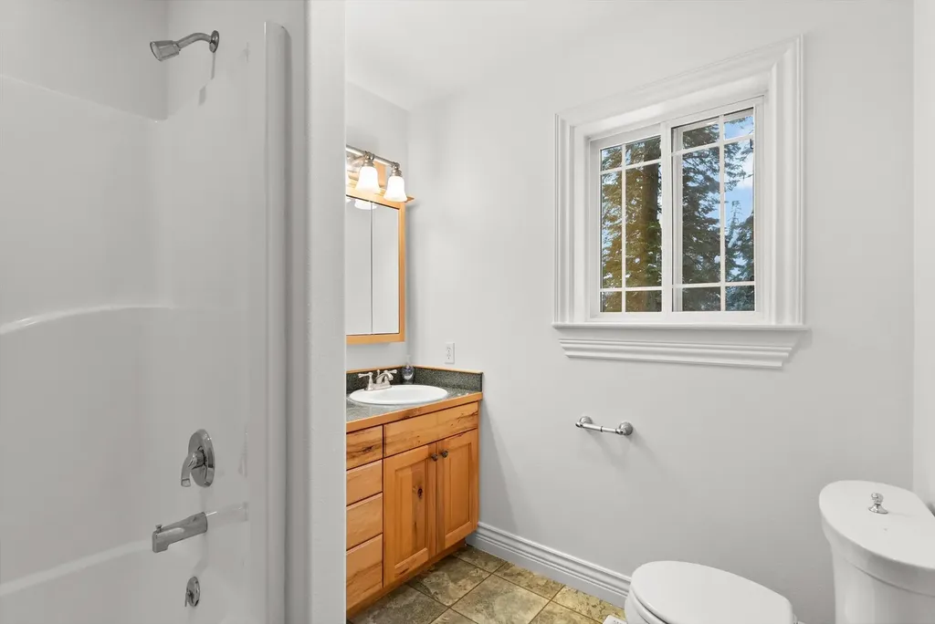 129 Foothill Trail Kalispell MT 59901