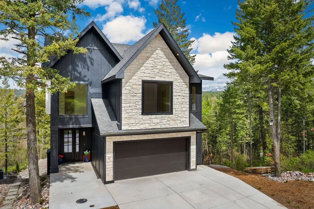 215 Whisper Ridge Drive Bigfork MT 59911