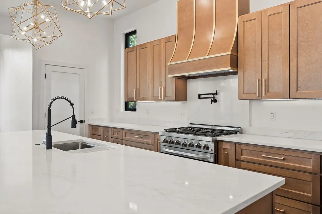 215 Whisper Ridge Drive Bigfork MT 59911