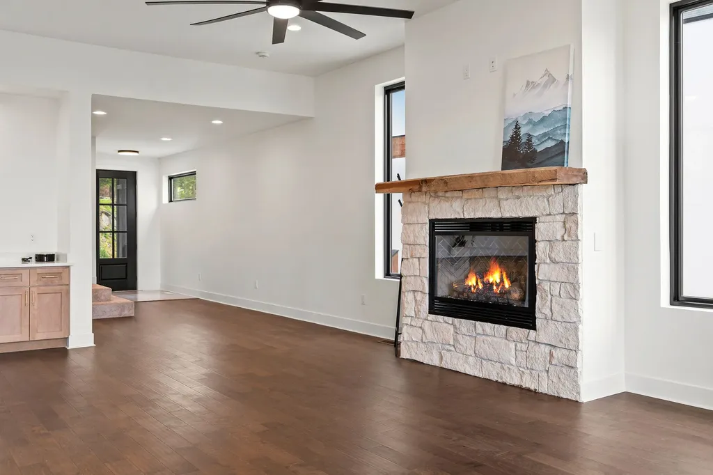 215 Whisper Ridge Drive Bigfork MT 59911