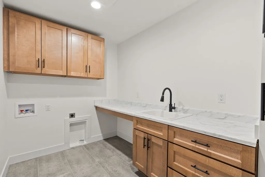 215 Whisper Ridge Drive Bigfork MT 59911