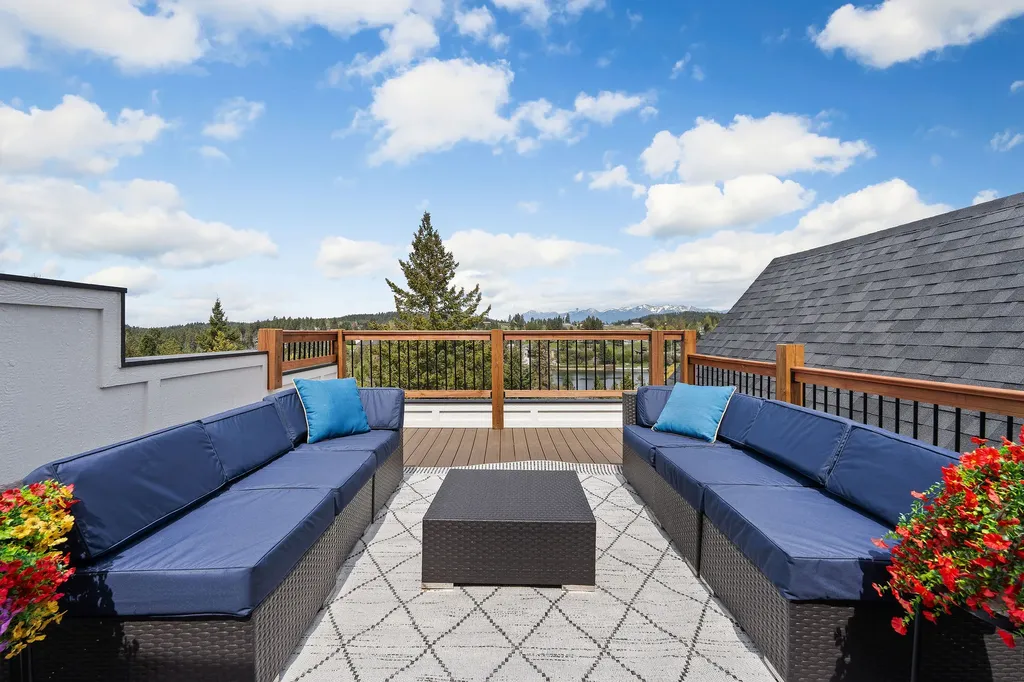 215 Whisper Ridge Drive Bigfork MT 59911