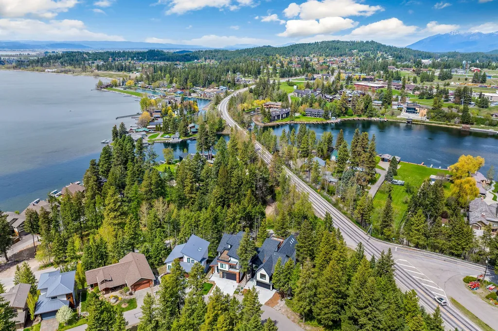 215 Whisper Ridge Drive Bigfork MT 59911