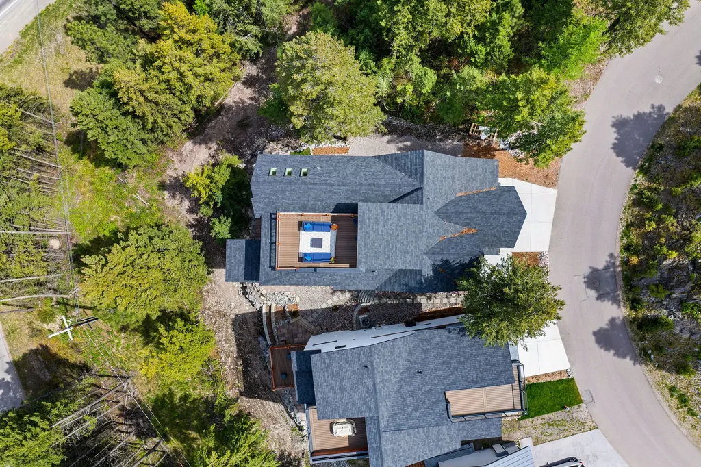215 Whisper Ridge Drive Bigfork MT 59911