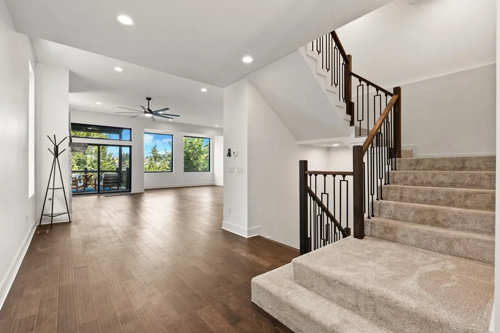 215 Whisper Ridge Drive Bigfork MT 59911