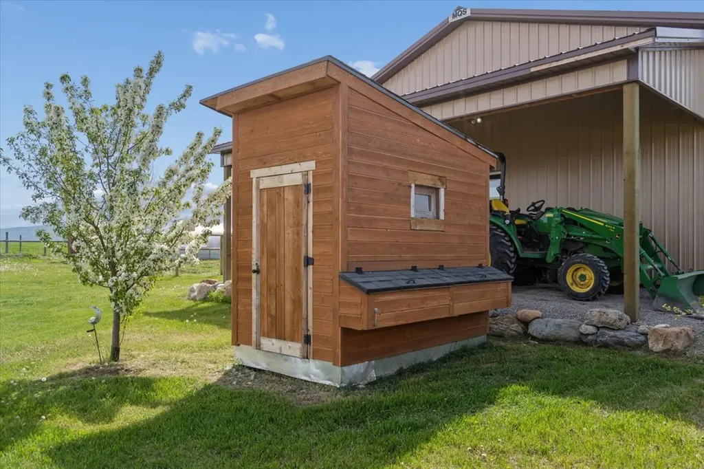 3625 Farm To Market Road Kalispell MT 59901