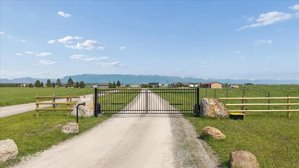 3625 Farm To Market Road Kalispell MT 59901