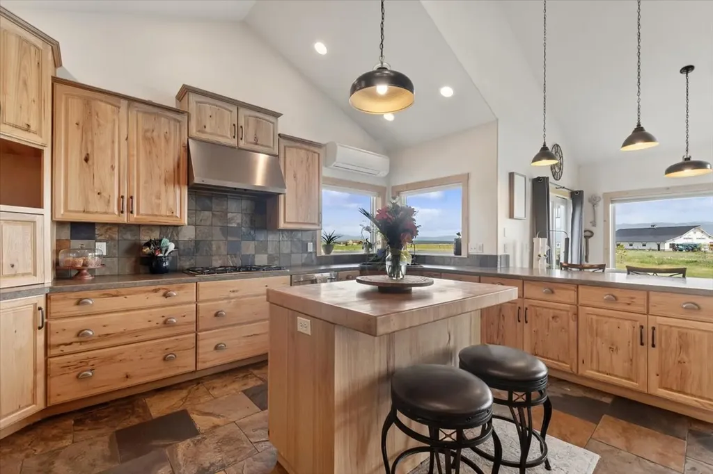 3625 Farm To Market Road Kalispell MT 59901