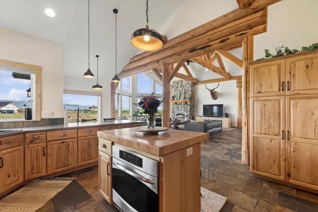 3625 Farm To Market Road Kalispell MT 59901