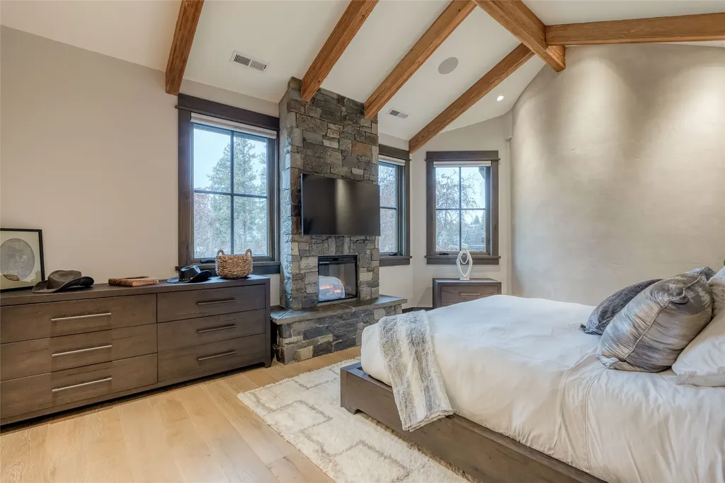 30 Bear Dance Village Bigfork MT 59911