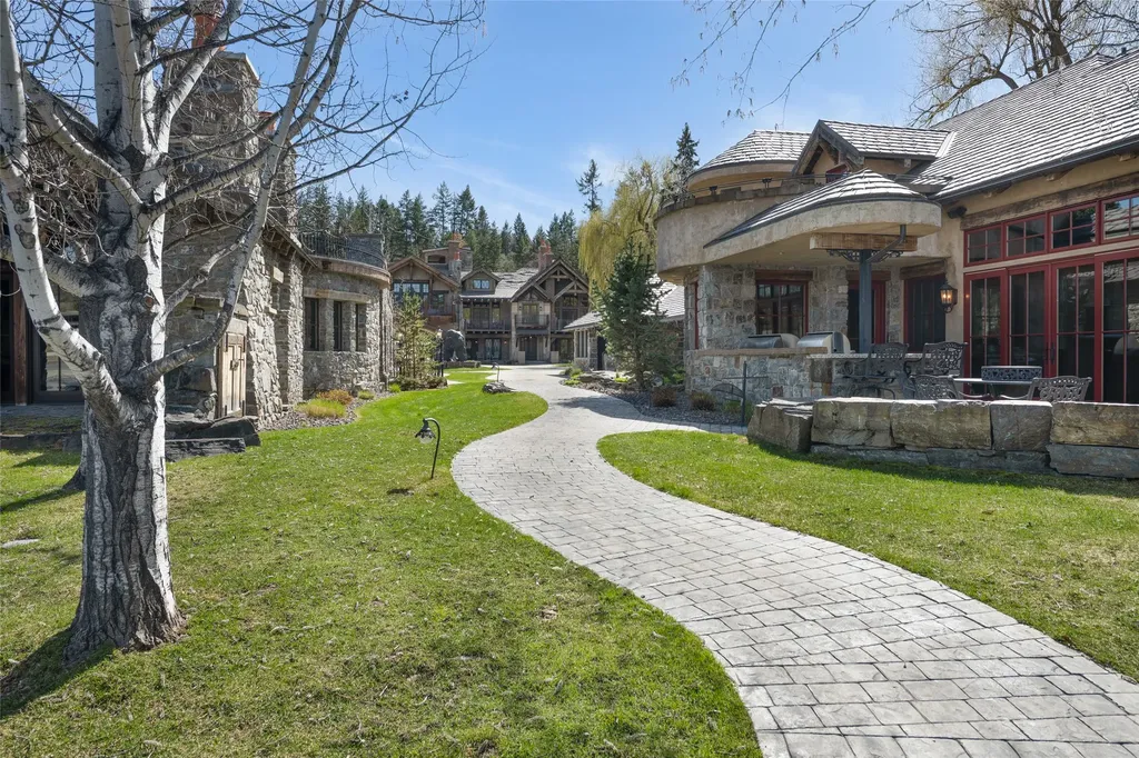 30 Bear Dance Village Bigfork MT 59911