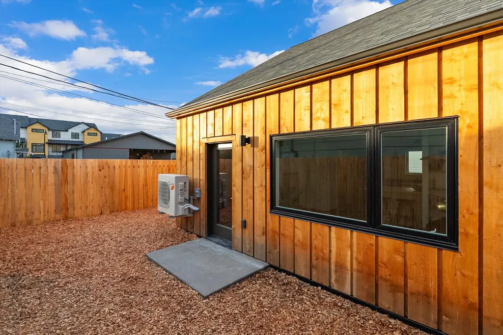 1018 Charlo Street Missoula MT 59802