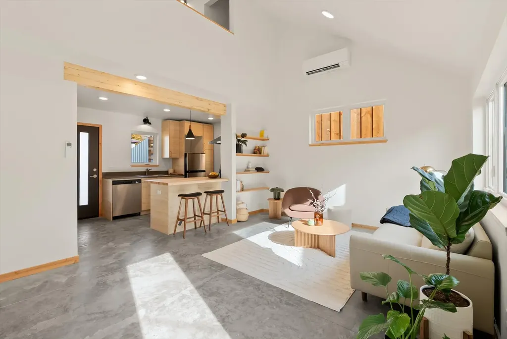 1018 Charlo Street Missoula MT 59802