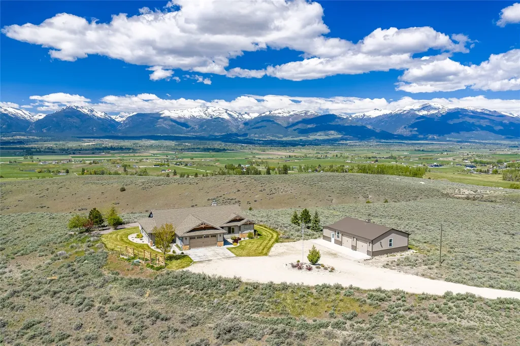 447 Labrador Trail Corvallis MT 59828