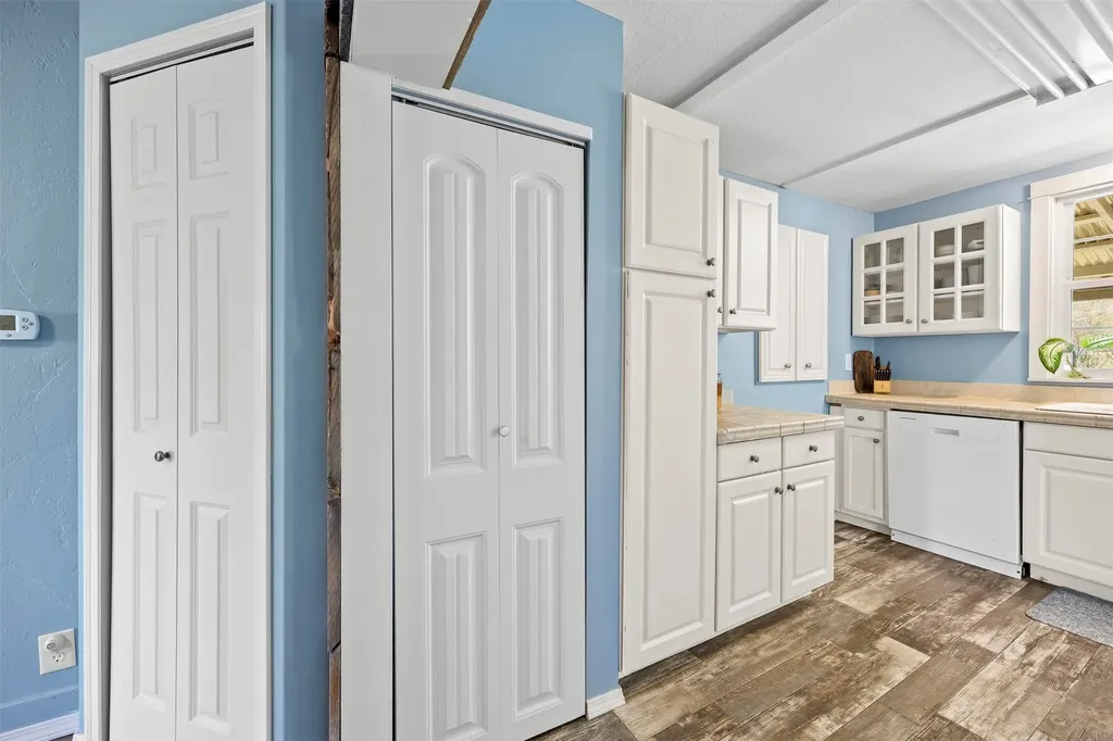 967 Mt Hwy 2 W Whitehall MT 59759