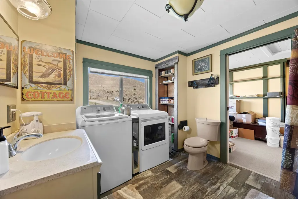 967 Mt Hwy 2 W Whitehall MT 59759