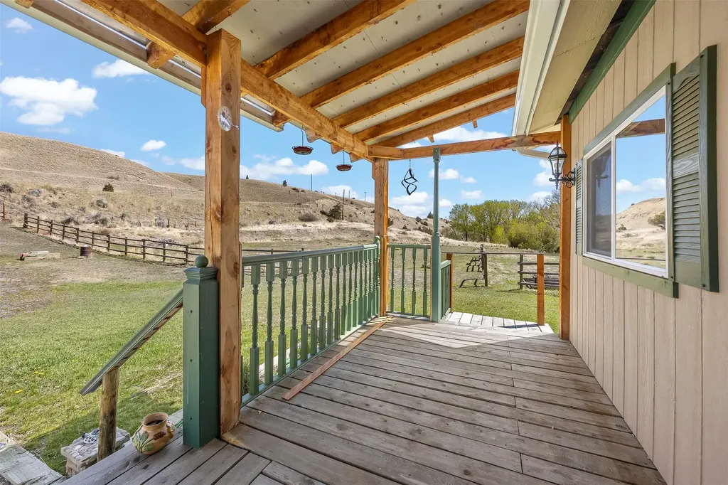 967 Mt Hwy 2 W Whitehall MT 59759