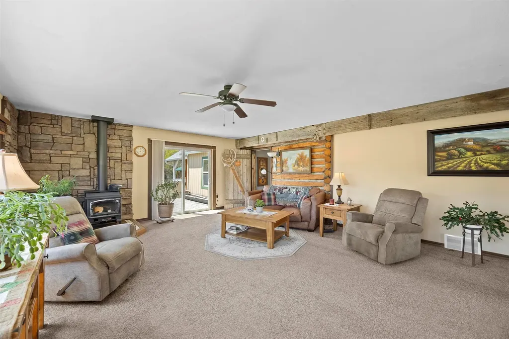 967 Mt Hwy 2 W Whitehall MT 59759