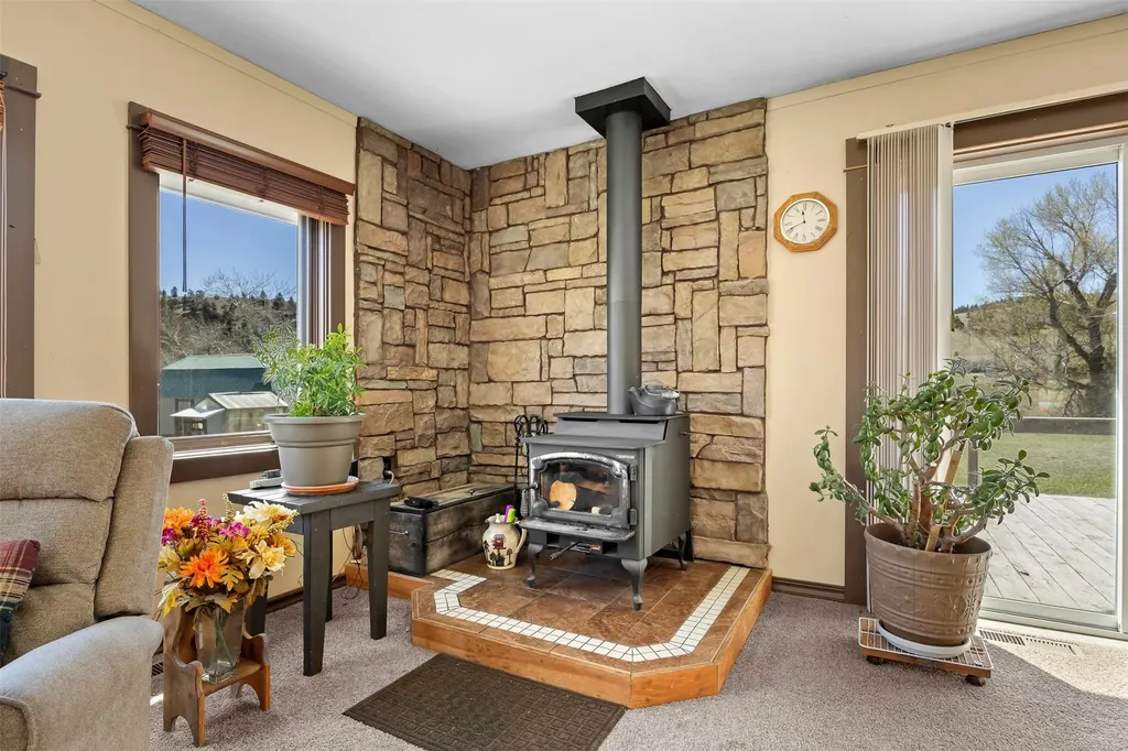 967 Mt Hwy 2 W Whitehall MT 59759