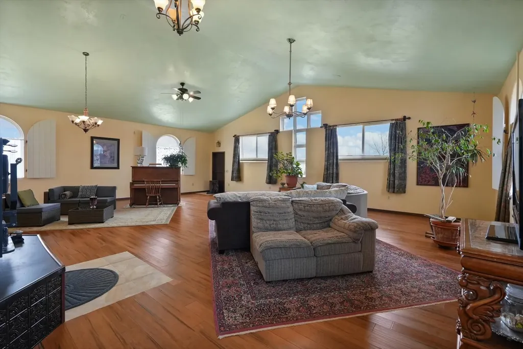 529 3rd Avenue St Ignatius MT 59865